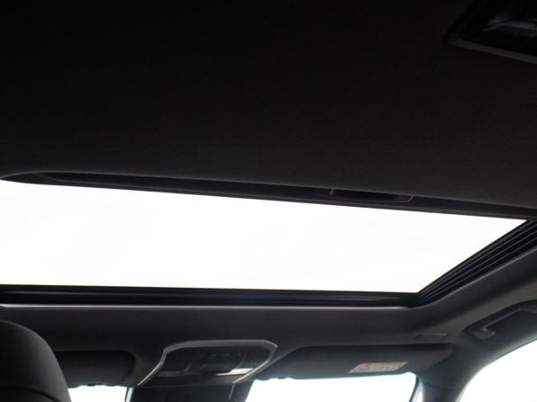 Toyota Land Cruiser 300 Series с пробегом 2023 года, цена 12 699 000 рублей, 26744 км, внедорожник, Автокод Объявления
