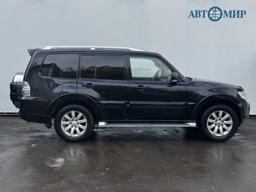 Mitsubishi Pajero IV Рестайлинг 1 Москва  - изображение 4
