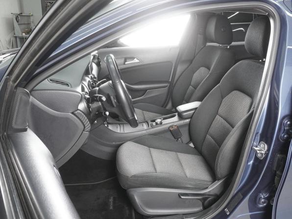 Mercedes-Benz GLA I (X156) Рестайлинг с пробегом 2019 года, цена 1 840 000 рублей, 136862 км, внедорожник, Автокод Объявления