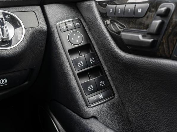 Mercedes-Benz C-Класс III (W204) Рестайлинг с пробегом 2012 года, цена 1 549 000 рублей, 68008 км, седан, Автокод Объявления