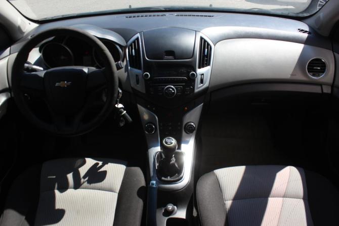 Chevrolet Cruze I Рестайлинг с пробегом 2013 года, цена 697 000 рублей, 246342 км, универсал, Автокод Объявления