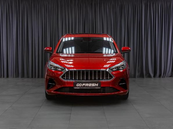 JAC J7 I с пробегом 2023 года, цена 1 499 000 рублей, 6820 км, лифтбек, Автокод Объявления