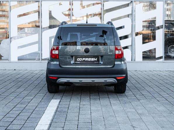 Skoda Yeti I с пробегом 2013 года, цена 888 444 рубля, 223500 км, внедорожник, Автокод Объявления