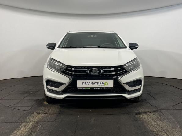Lada (ВАЗ) Vesta I Рестайлинг (NG) с пробегом 2024 года, цена 1 219 900 рублей, 8218 км, седан, Автокод Объявления