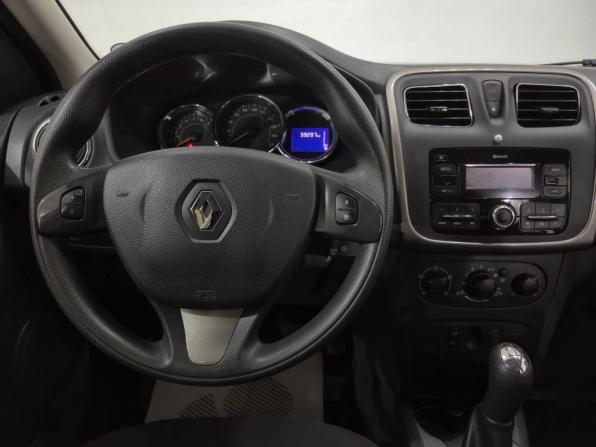 Renault Sandero II с пробегом 2017 года, цена 1 060 000 рублей, 59233 км, хэтчбек, Автокод Объявления