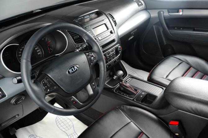 Kia Sorento II Рестайлинг с пробегом 2014 года, цена 1 749 000 рублей, 165516 км, внедорожник, Автокод Объявления