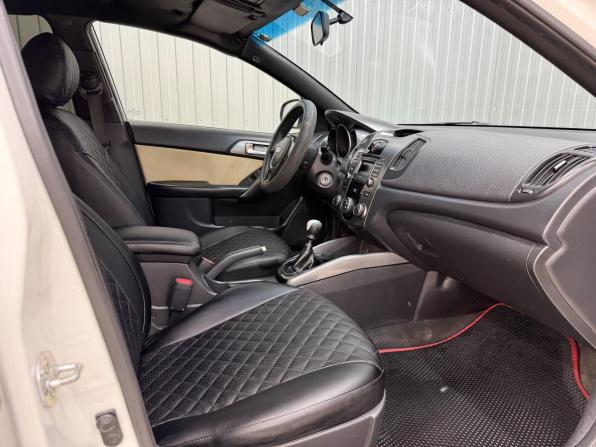 Kia Cerato II с пробегом 2010 года, цена 670 000 рублей, 329047 км, седан, Автокод Объявления