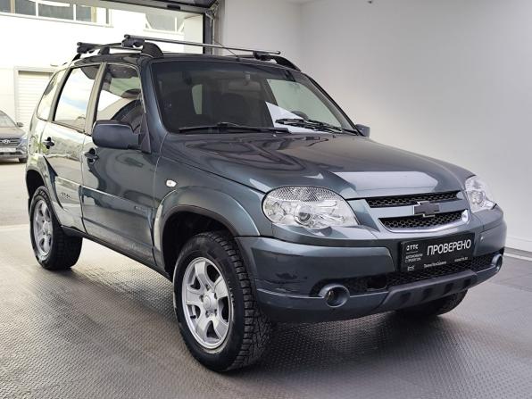 Chevrolet Niva I Рестайлинг с пробегом 2011 года, цена 690 000 рублей, 39642 км, внедорожник, Автокод Объявления
