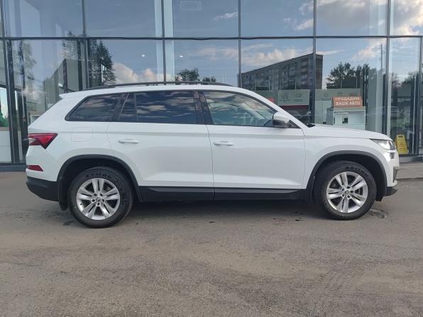 Skoda Kodiaq I Рестайлинг с пробегом 2021 года, цена 2 875 000 рублей, 130000 км, внедорожник, Автокод Объявления