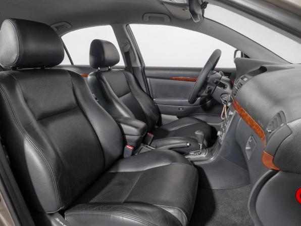 Toyota Avensis II с пробегом 2004 года, цена 599 000 рублей, 260599 км, седан, Автокод Объявления