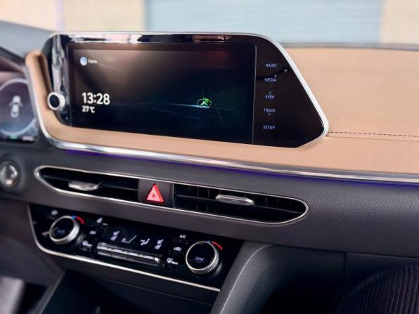 Hyundai Sonata VIII (DN8) с пробегом 2022 года, цена 3 070 000 рублей, 69945 км, седан, Автокод Объявления