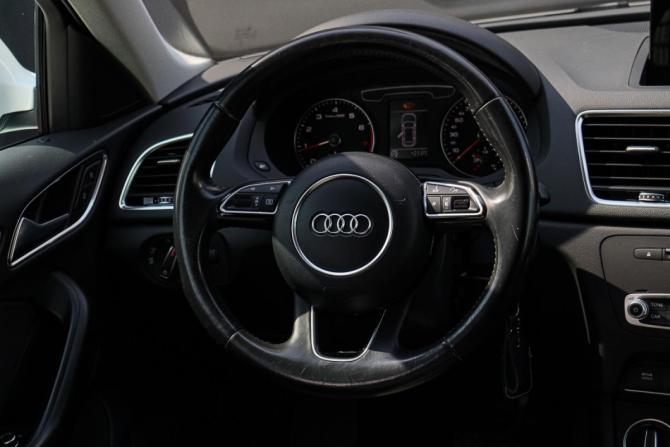 Audi Q3 I (8U) Рестайлинг с пробегом 2016 года, цена 2 250 000 рублей, 131653 км, внедорожник, Автокод Объявления