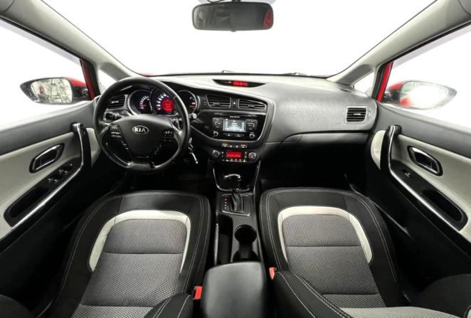 Kia Ceed II с пробегом 2014 года, цена 1 120 000 рублей, 181002 км, универсал, Автокод Объявления