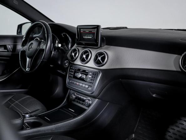 Mercedes-Benz GLA I (X156) с пробегом 2015 года, цена 1 850 000 рублей, 99447 км, внедорожник, Автокод Объявления
