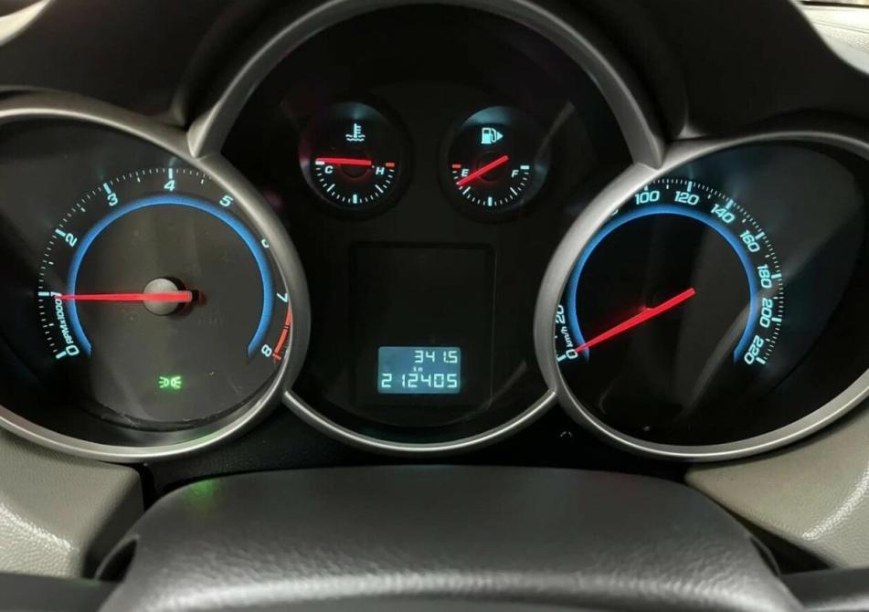 Chevrolet Cruze I Набережные Челны  - изображение 10