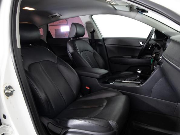 Kia Optima IV с пробегом 2017 года, цена 1 299 000 рублей, 242427 км, седан, Автокод Объявления