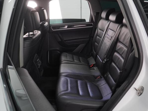 Volkswagen Touareg II с пробегом 2013 года, цена 2 299 000 рублей, 178688 км, внедорожник, Автокод Объявления