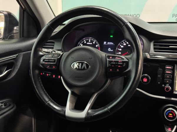 Kia Rio IV с пробегом 2018 года, цена 1 453 000 рублей, 90302 км, седан, Автокод Объявления
