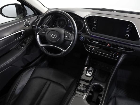 Hyundai Sonata VIII (DN8) с пробегом 2023 года, цена 2 891 986 рублей, 41183 км, седан, Автокод Объявления