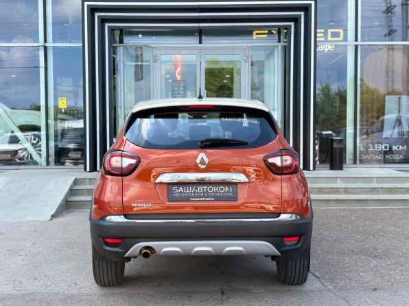 Renault Kaptur I с пробегом 2017 года, цена 1 240 000 рублей, 92518 км, внедорожник, Автокод Объявления