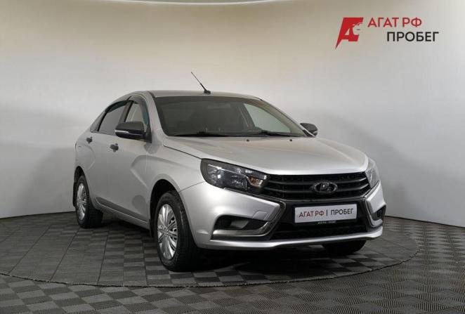 Lada (ВАЗ) Vesta I с пробегом 2021 года, цена 970 000 рублей, 107144 км, седан, Автокод Объявления