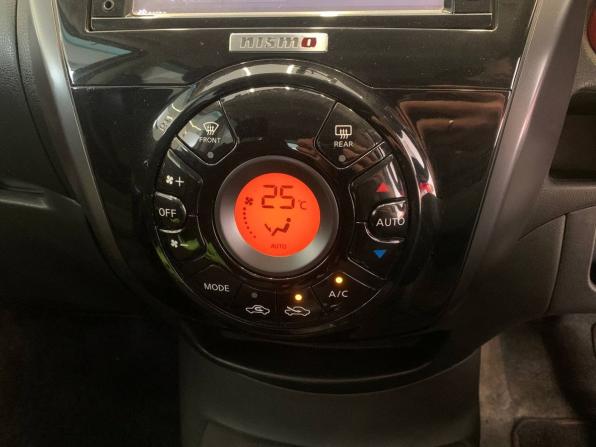 Nissan Note II с пробегом 2015 года, цена 1 200 000 рублей, 169254 км, хэтчбек, Автокод Объявления