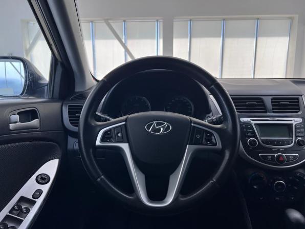 Hyundai Solaris I с пробегом 2011 года, цена 699 000 рублей, 163320 км, хэтчбек, Автокод Объявления