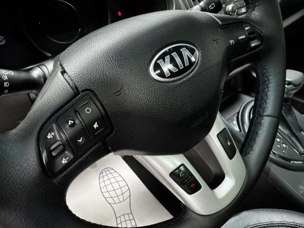 Kia Sportage III с пробегом 2013 года, цена 1 470 000 рублей, 240854 км, внедорожник, Автокод Объявления