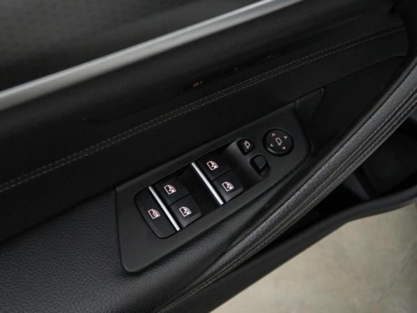 BMW 5 серии VII (G30/G31/G38) Рестайлинг с пробегом 2020 года, цена 3 984 444 рубля, 143706 км, седан, Автокод Объявления
