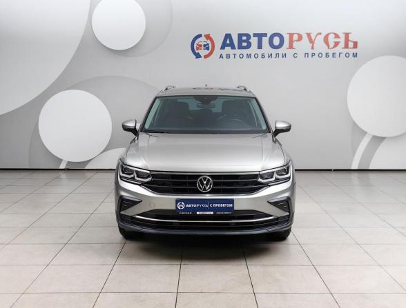 Volkswagen Tiguan II Рестайлинг с пробегом 2021 года, цена 3 299 000 рублей, 80000 км, внедорожник, Автокод Объявления