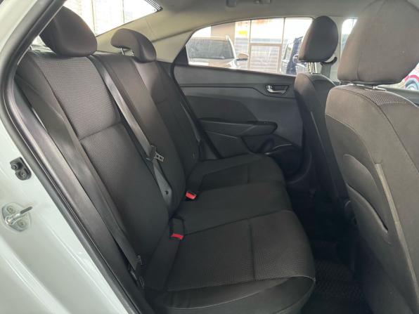 Hyundai Solaris II с пробегом 2019 года, цена 1 200 000 рублей, 101798 км, седан, Автокод Объявления