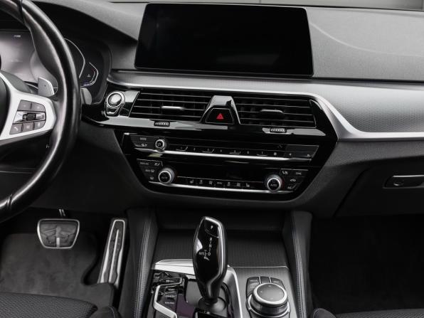 BMW 5 серии VII (G30/G31/G38) Рестайлинг с пробегом 2020 года, цена 4 749 000 рублей, 88354 км, седан, Автокод Объявления
