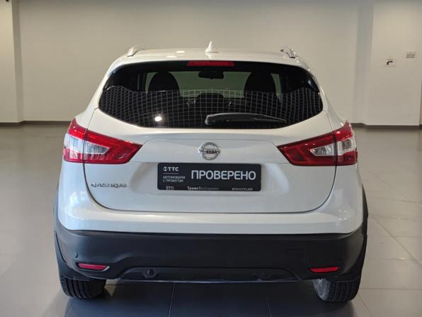Nissan Qashqai II с пробегом 2017 года, цена 1 720 000 рублей, 161212 км, внедорожник, Автокод Объявления