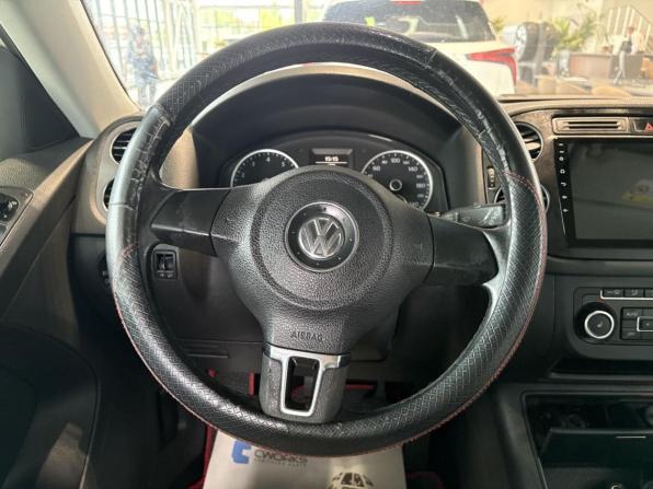 Volkswagen Tiguan I Рестайлинг с пробегом 2011 года, цена 1 049 000 рублей, 238311 км, внедорожник, Автокод Объявления