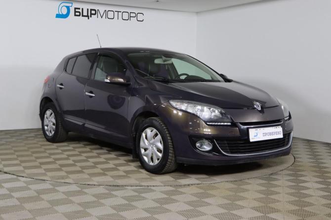 Renault Megane III Рестайлинг 2 с пробегом 2013 года, цена 899 990 рублей, 141765 км, хэтчбек, Автокод Объявления