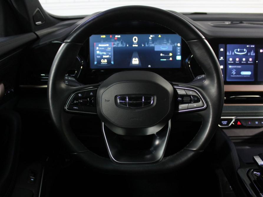Geely Monjaro I Москва  - изображение 16