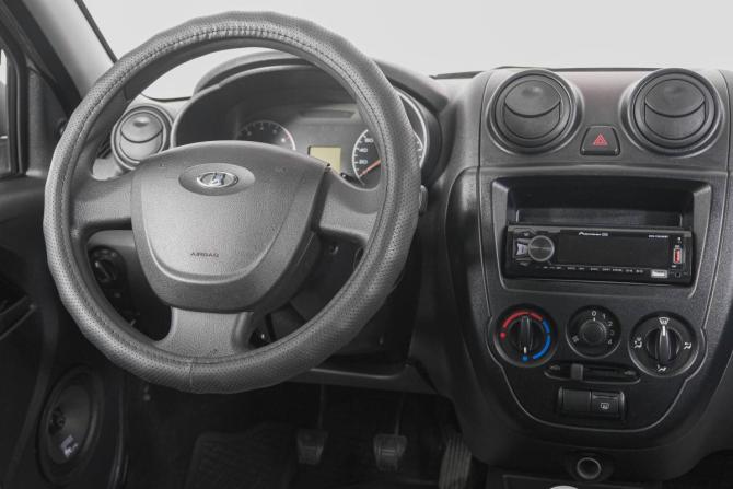 Lada (ВАЗ) Granta I с пробегом 2017 года, цена 489 000 рублей, 136000 км, седан, Автокод Объявления
