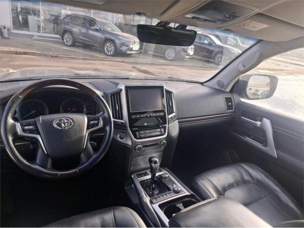 Toyota Land Cruiser 200 Series Рестайлинг 2 с пробегом 2015 года, цена 4 800 000 рублей, 199129 км, внедорожник, Автокод Объявления