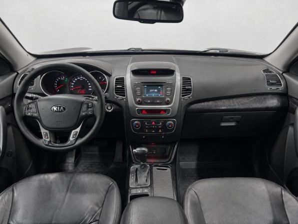 Kia Sorento II Рестайлинг с пробегом 2017 года, цена 2 000 000 рублей, 199000 км, внедорожник, Автокод Объявления