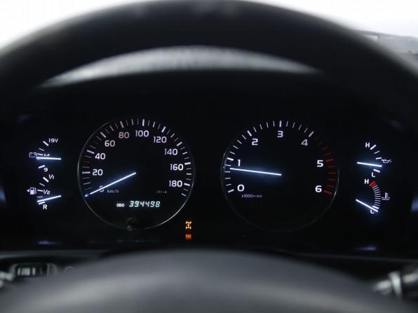 Toyota Land Cruiser 100 Series Рестайлинг 2 с пробегом 2006 года, цена 2 490 000 рублей, 394496 км, внедорожник, Автокод Объявления