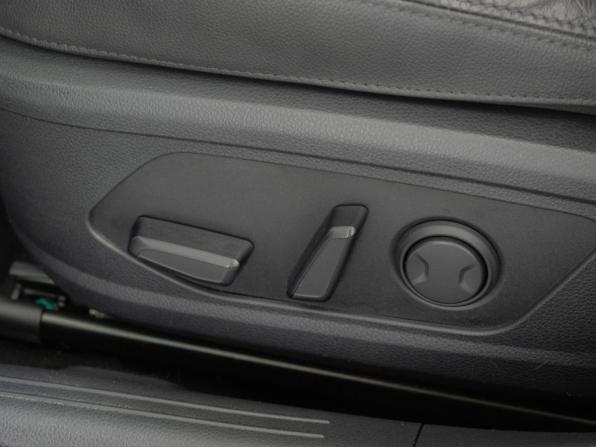 Kia K5 III с пробегом 2022 года, цена 2 220 000 рублей, 155959 км, седан, Автокод Объявления