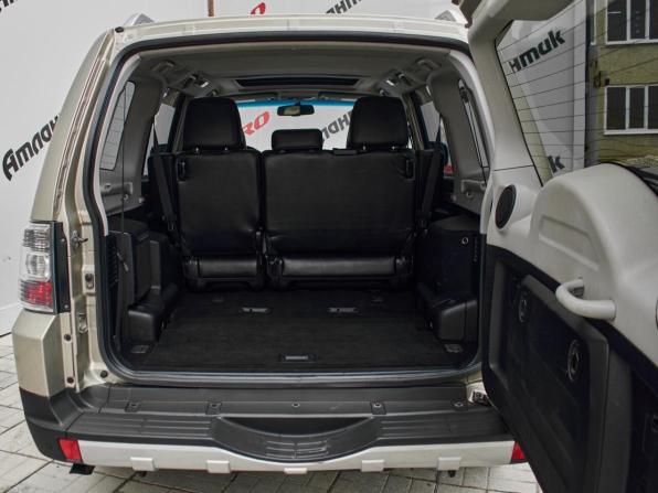 Mitsubishi Pajero IV с пробегом 2007 года, цена 1 560 000 рублей, 251186 км, внедорожник, Автокод Объявления