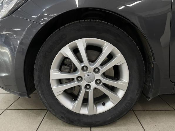 Kia Ceed II с пробегом 2014 года, цена 1 099 000 рублей, 156574 км, хэтчбек, Автокод Объявления