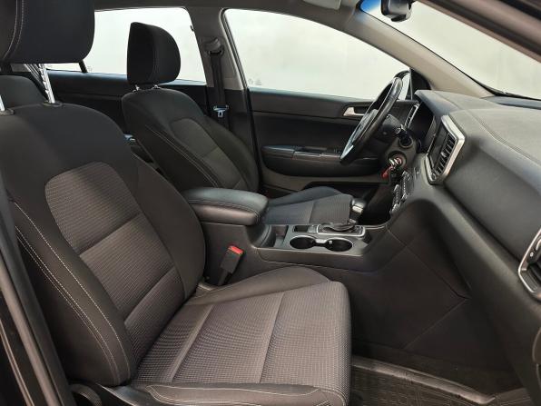Kia Sportage IV Рестайлинг с пробегом 2018 года, цена 1 990 000 рублей, 120882 км, внедорожник, Автокод Объявления