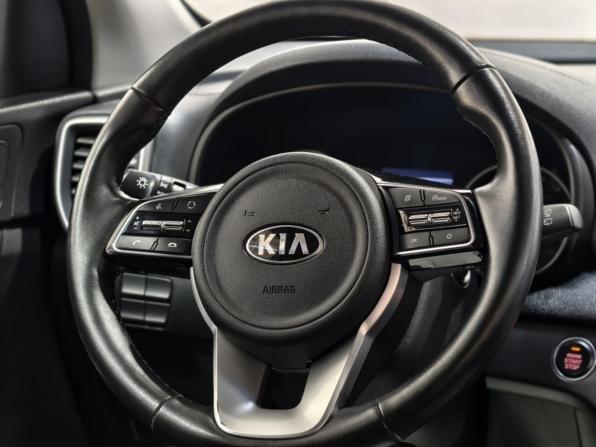 Kia Sportage IV Рестайлинг с пробегом 2019 года, цена 2 655 000 рублей, 84843 км, внедорожник, Автокод Объявления