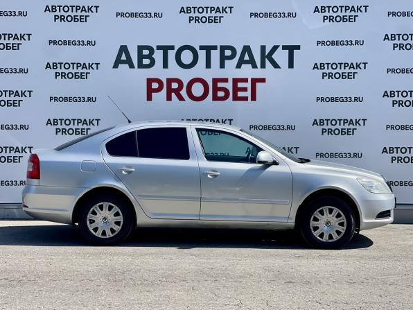 Skoda Octavia II (A5) Рестайлинг с пробегом 2011 года, цена 749 000 рублей, 213687 км, лифтбек, Автокод Объявления