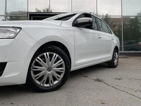 Skoda Rapid I Рестайлинг с пробегом 2019 года, цена 1 366 000 рублей, 91421 км, лифтбек, Автокод Объявления