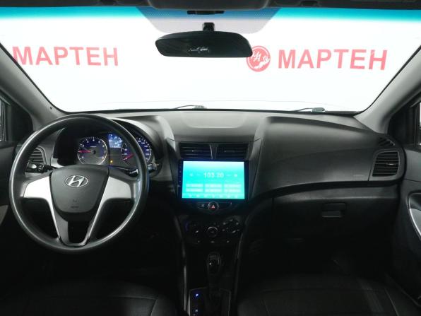 Hyundai Solaris I Рестайлинг с пробегом 2015 года, цена 1 000 000 рублей, 110333 км, седан, Автокод Объявления