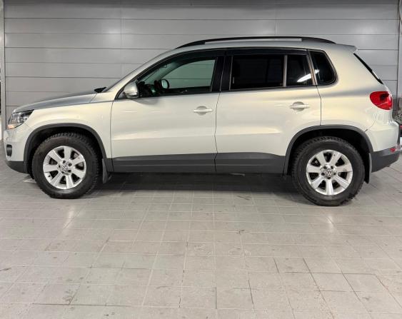 Volkswagen Tiguan I Рестайлинг с пробегом 2013 года, цена 1 129 000 рублей, 135701 км, внедорожник, Автокод Объявления