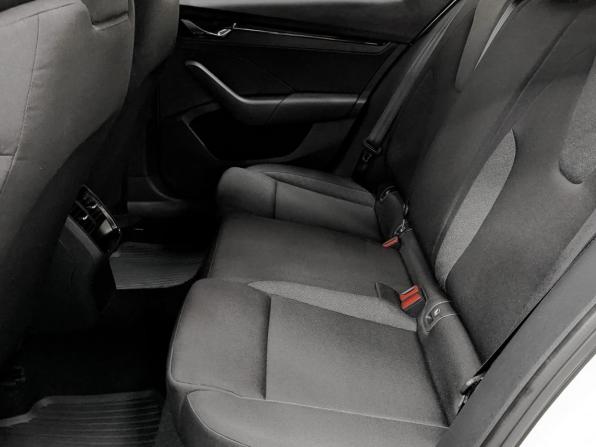 Skoda Octavia IV (A8) с пробегом 2021 года, цена 2 320 000 рублей, 94965 км, лифтбек, Автокод Объявления